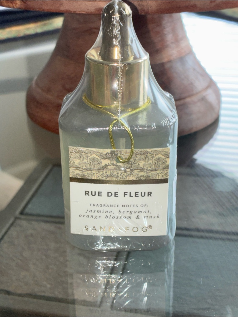 Sand and Fog Rue de Fleur Perfume Oil Dropper - Picture 3 of 3